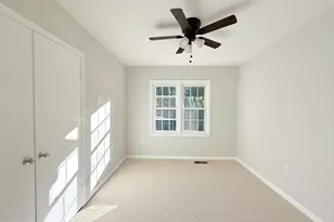 8219 Doctor Craik Ct, Alexandria, VA 22306 - Photo 21