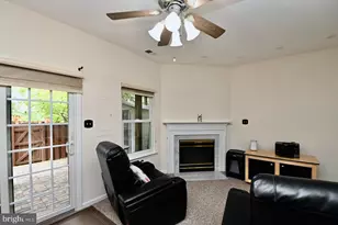 6622 Patent Parish Ln, Alexandria, VA 22315 - Photo 27