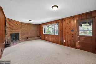 5929 Merritt Pl, Falls Church, VA 22041 - Photo 15