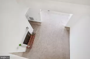 2203 Hunters Run Dr, Reston, VA 20191 - Photo 15