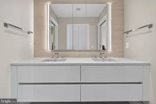 7887 Jones Branch Dr, McLean, VA 22102 - Photo 39