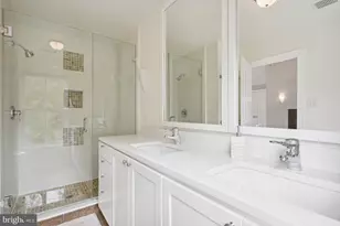 10747 Riverscape Run, Great Falls, VA 22066 - Photo 21