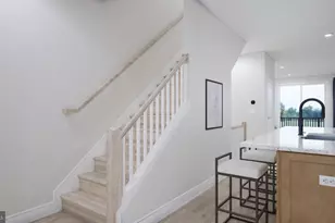 Aviation Pl, Herndon, VA 20171 - Photo 11