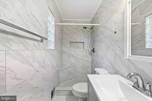 7810 Kalorama Rd, Annandale, VA 22003 - Photo 25