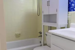 6631 Wakefield Dr, Alexandria, VA 22307 - Photo 9