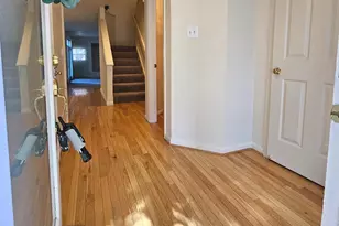 13120 Misty Glen Ln, Fairfax, VA 22033 - Photo 3