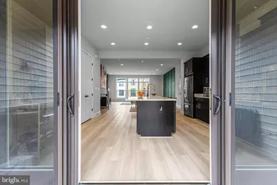 12307 W Oaks Drive, Fairfax, VA 22030 - Photo 9