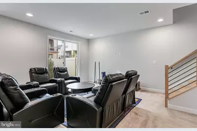 12307 W Oaks Drive, Fairfax, VA 22030 - Photo 21