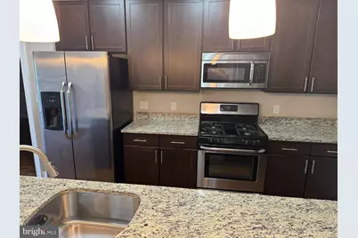 6301 Edsall Road #102, Alexandria, VA 22312 - Photo 5