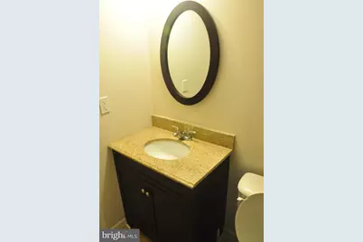 8000 Chanute Place #APT 6, Falls Church, VA 22042 - Photo 5