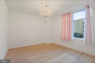 8220 Crestwood Heights Dr, McLean, VA 22102 - Photo 25