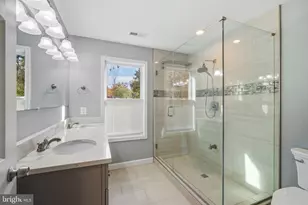 8817 Lagrange St, Lorton, VA 22079 - Photo 25