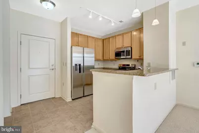 2665 Prosperity Avenue #345, Fairfax, VA 22031 - Photo 5