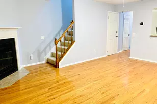 14816 Lynhodge Ct, Centreville, VA 20120 - Photo 9