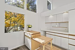 11504 Turnbridge Ln, Reston, VA 20194 - Photo 9