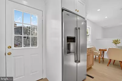 8915 Sylvania Street, Lorton, VA 22079 - Photo 9