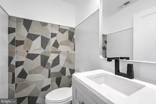 4917 Erie St, Annandale, VA 22003 - Photo 23