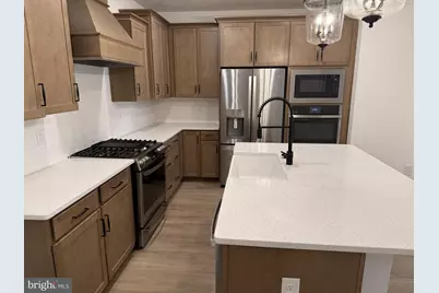 4805 Bauhaus Sq, Chantilly, VA 20151 - Photo 7