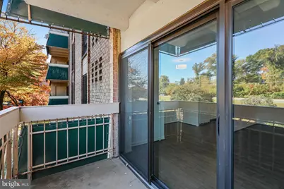 6137 Leesburg Pike #406, Falls Church, VA 22041 - Photo 19