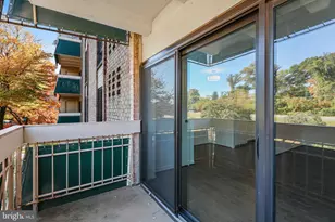 6137 Leesburg Pike, Falls Church, VA 22041 - Photo 19