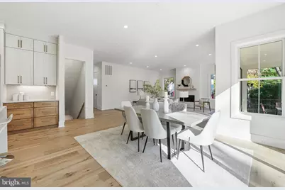 612 Gibson Circle SW, Vienna, VA 22180 - Photo 19