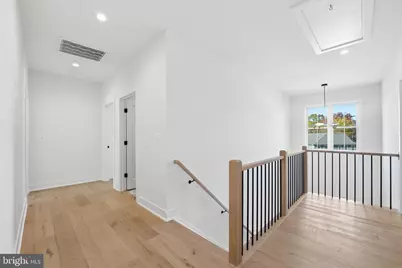 612 Gibson Circle SW, Vienna, VA 22180 - Photo 25