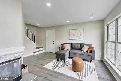 8205 Crossbrook Court #201, Lorton, VA 22079 - Photo 3