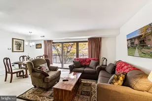 7370 Lee Hwy, Falls Church, VA 22046 - Photo 3