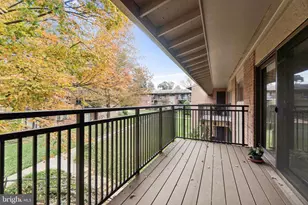 7370 Lee Hwy, Falls Church, VA 22046 - Photo 17