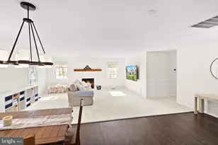 13116 Penndale Ln, Fairfax, VA 22033 - Photo 9