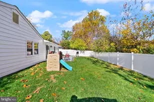 13116 Penndale Ln, Fairfax, VA 22033 - Photo 39