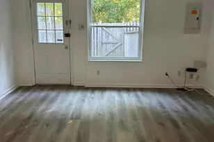 8315 Brookvale Ct, Springfield, VA 22153 - Photo 11