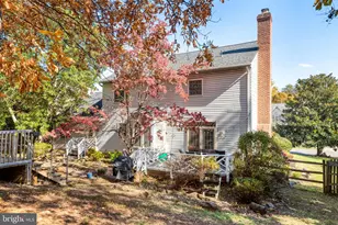 15277 Surrey House Way, Centreville, VA 20120 - Photo 57