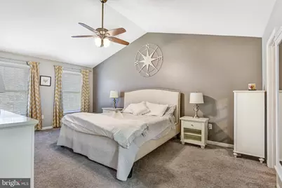 15277 Surrey House Way, Centreville, VA 20120 - Photo 33