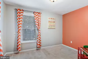 15277 Surrey House Way, Centreville, VA 20120 - Photo 19