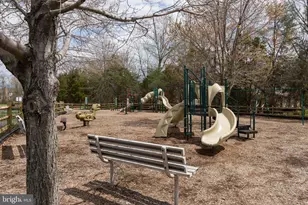 15277 Surrey House Way, Centreville, VA 20120 - Photo 73