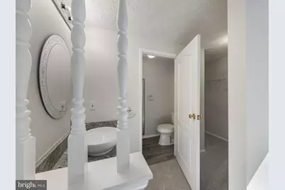 8027 Tyson Oaks Circle, Vienna, VA 22182 - Photo 25