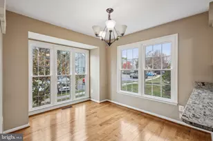 8047 Sky Blue Dr, Alexandria, VA 22315 - Photo 7