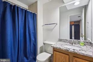 8047 Sky Blue Dr, Alexandria, VA 22315 - Photo 25