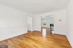 2724 Berryland Dr, Oakton, VA 22124 - Photo 7