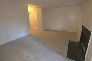 4281 Sleepy Lake Dr, Fairfax, VA 22033 - Photo 25