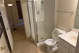 11326 Westbrook Mill Ln, Fairfax, VA 22030 - Photo 15