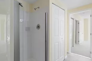 2711 Bellforest Ct, Vienna, VA 22180 - Photo 23