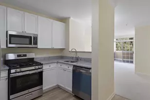 2711 Bellforest Ct, Vienna, VA 22180 - Photo 7