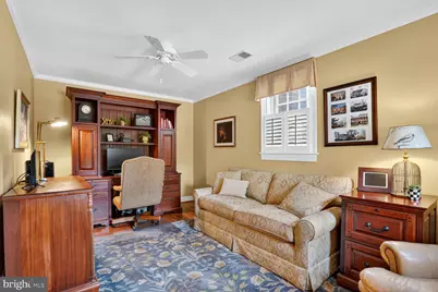 6039 Edgewood Terrace, Alexandria, VA 22307 - Photo 11