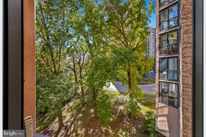 5901 Mount Eagle Drive #216, Alexandria, VA 22303 - Photo 9