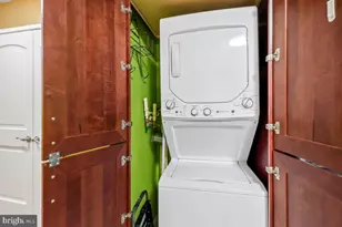 5901 Mt Eagle Dr, Alexandria, VA 22303 - Photo 15