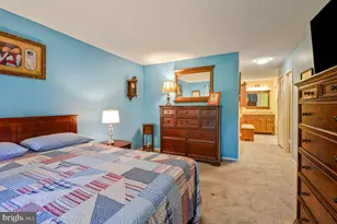 5901 Mt Eagle Dr, Alexandria, VA 22303 - Photo 19