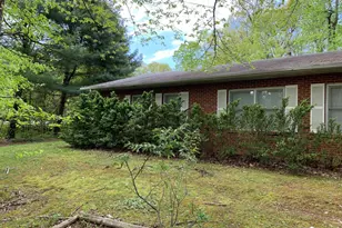 4515 Shirley Gate Rd, Fairfax, VA 22030 - Photo 5