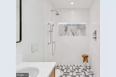 11000 Oakton Woods Way, Oakton, VA 22124 - Photo 59